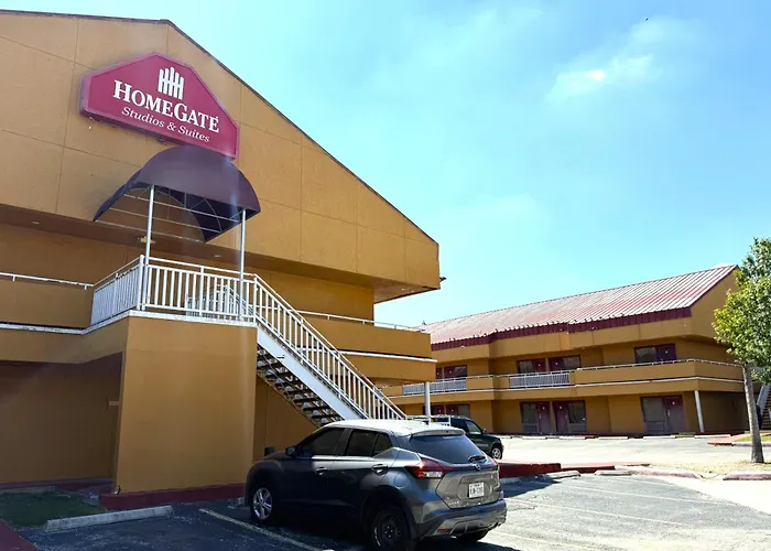 Homegate Studios & Suites San Antonio Medical Center