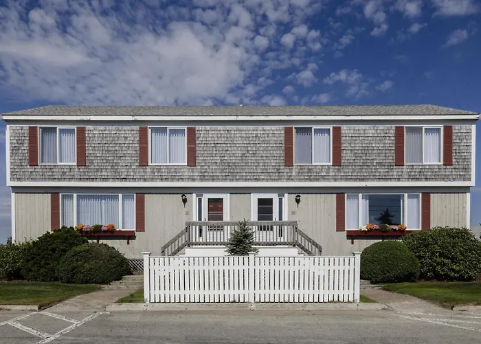 Red Jacket Beach