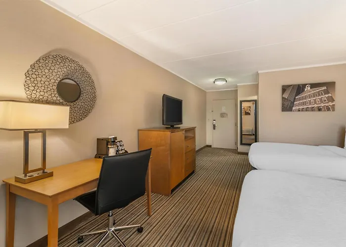 Best Western Plus Boston