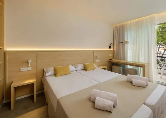 Hôtel accueillant les animaux: Cabot Cala Ferrera