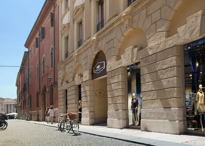 Oriana Homèl Verona