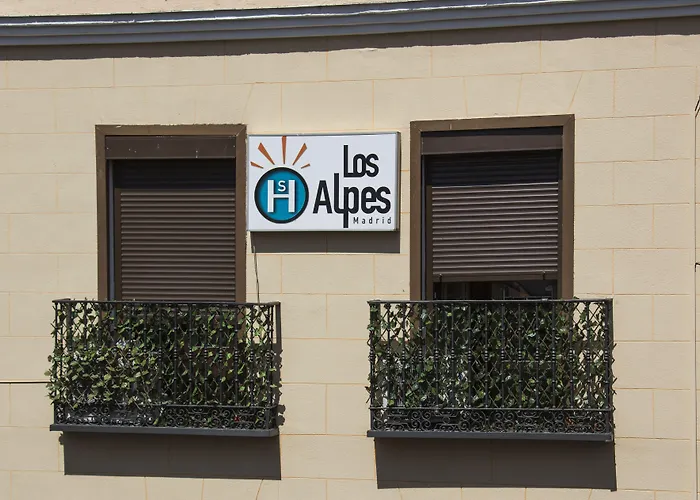 Casa de huéspedes: Hostal Los Alpes