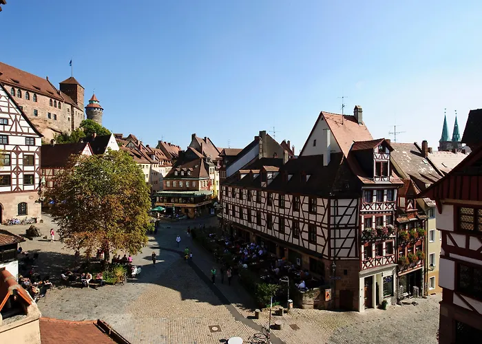 3-Sterne-Hotel: Burghotel Stammhaus