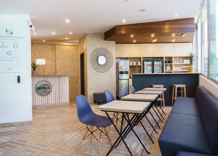 Resort: Take Surf Hostel Conil