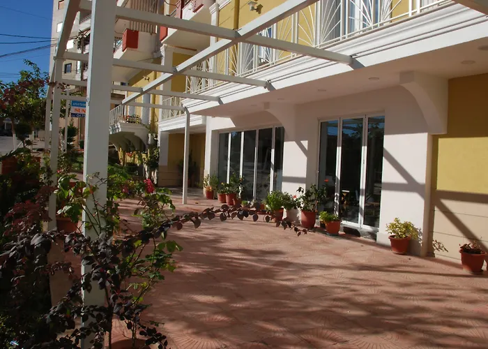 Sunrise Luxury Apartments Sarandë