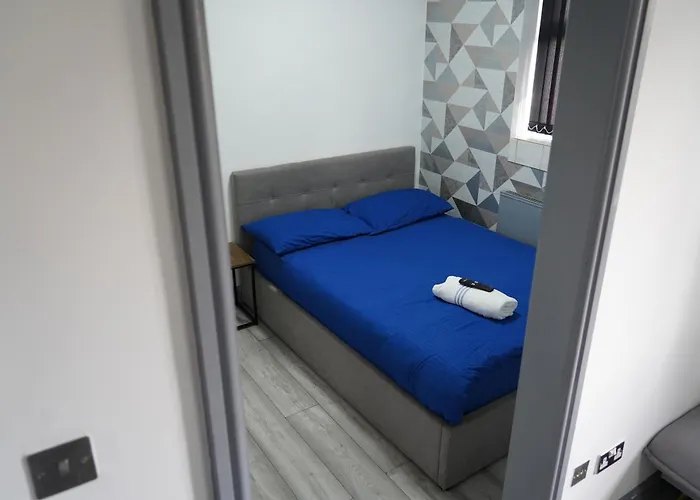 Hills View Apartments