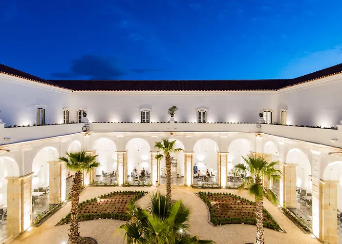 Hoteles con Jacuzzi Gale Collection