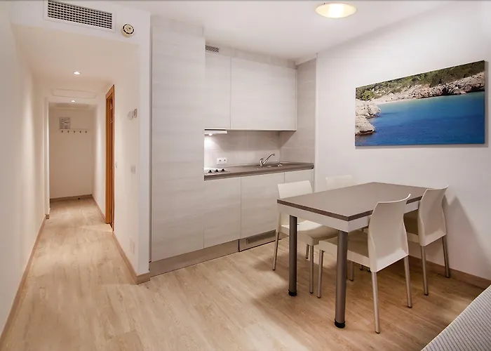 Сity center hotels Apartamentos Sol Y Vera