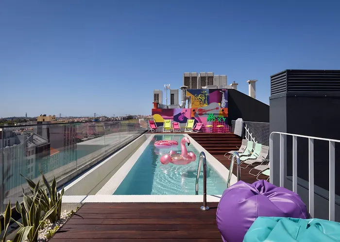 Hotel com piscina: Moxy Lisbon City