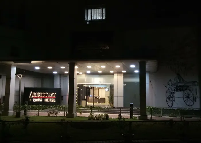 Aristocrat , New Town,