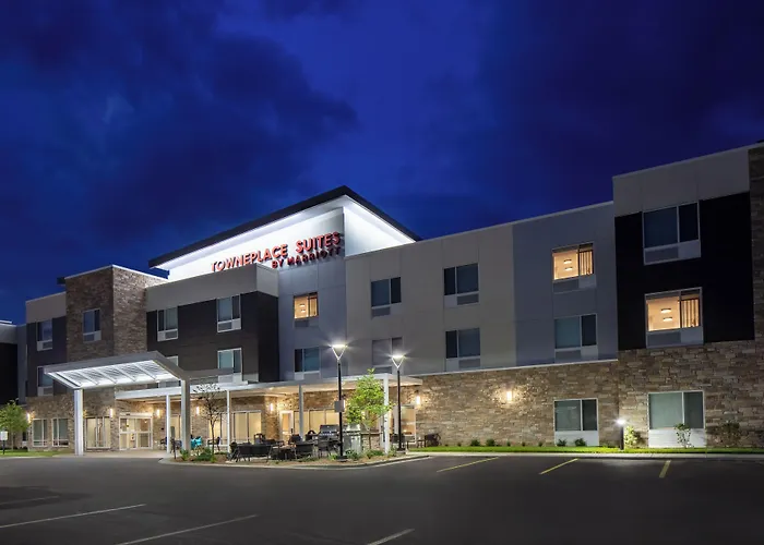 Towneplace Suites By Marriott Milwaukee West Bend