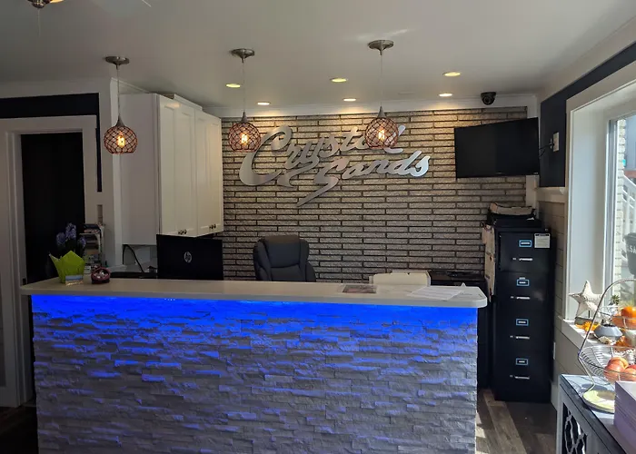 Motel: Crystal Sands Motel