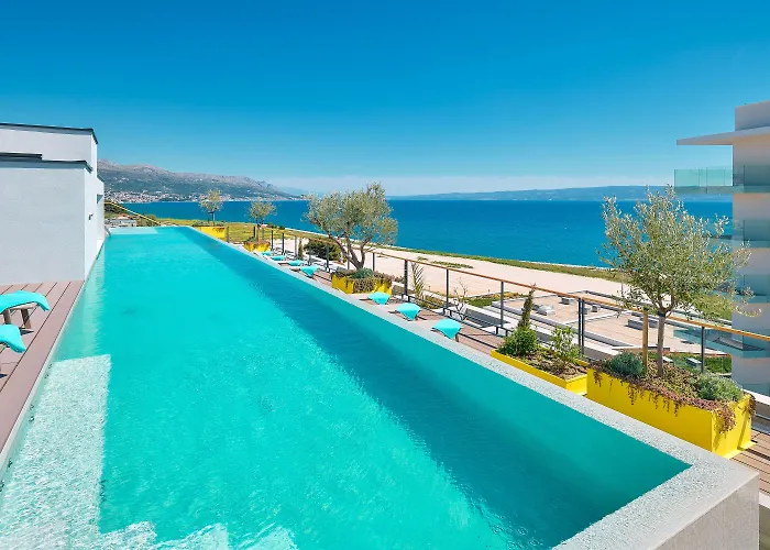 5 star hotel: Amphora'S Garden