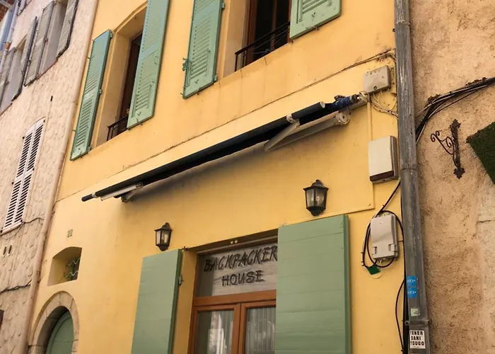 Auberge de jeunesse Backpackers à Antibes