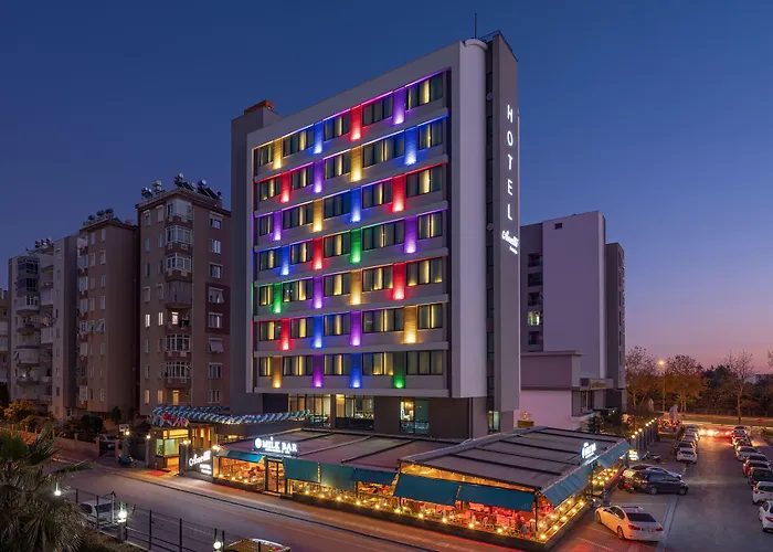 Hotel with view: Anelli Hotel