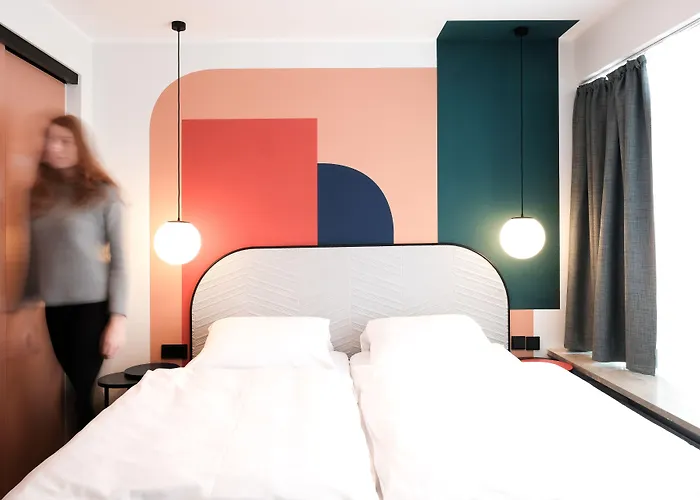 Günstiges Hotel: The Dot | 24/7 Checkin