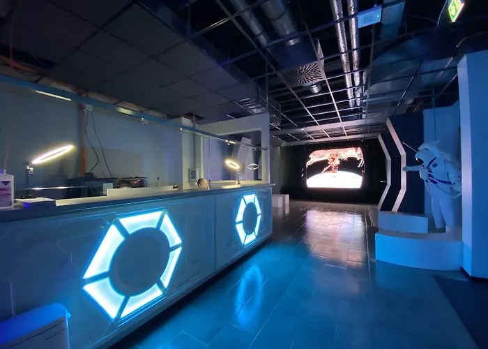 Space Night Capsule Hostel