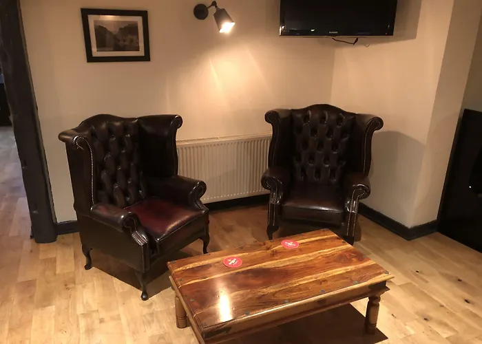 Сity center hotels Cornishman Inn