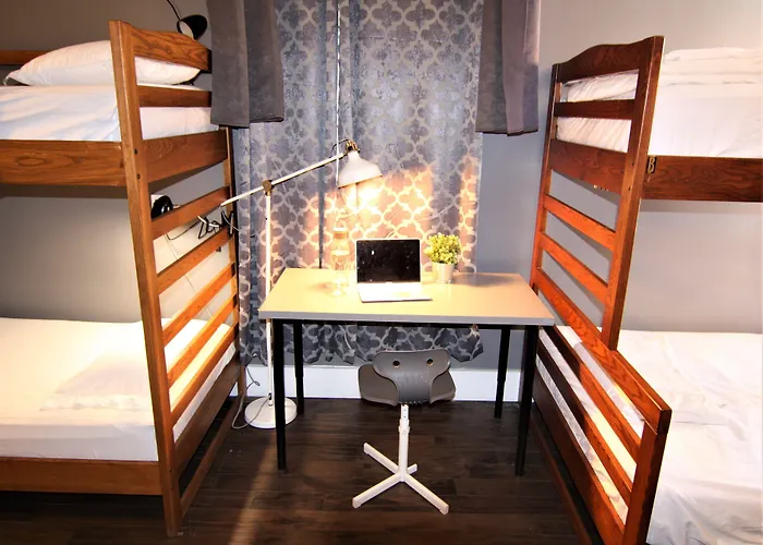 Hostel: The Clarence Park