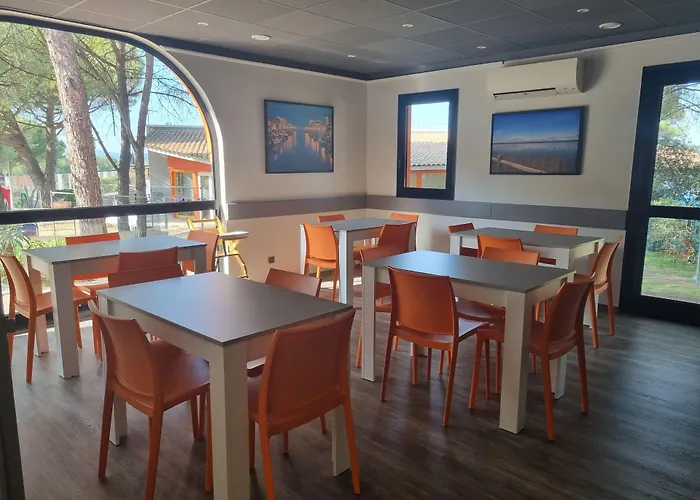 ACE Hôtel Travel Fabrègues - A9 Montpellier Sud