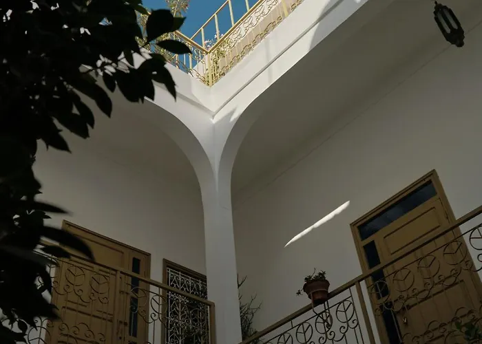 Riad Yu Yu