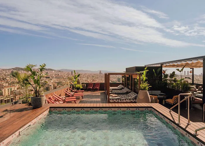Pet Friendly hotel: Nobu Hotel Barcelona