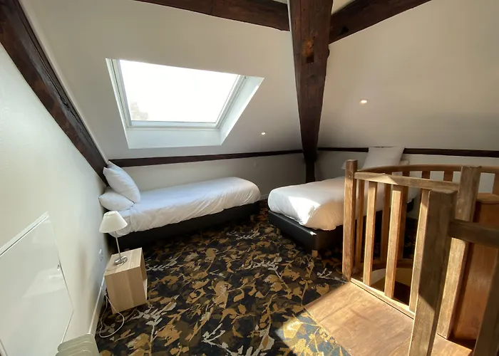 Logis Hotel Du Parc Pont-à-Mousson
