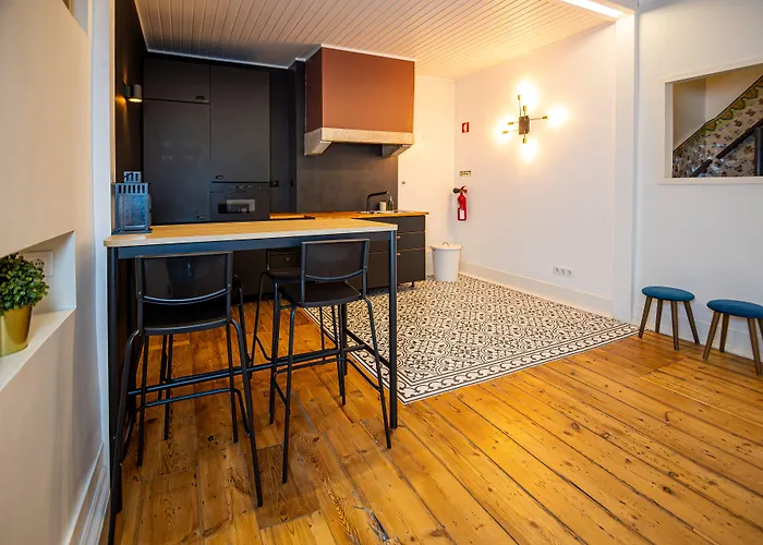 Hotel de 3 estrelas: VAGO Alcântara Suites