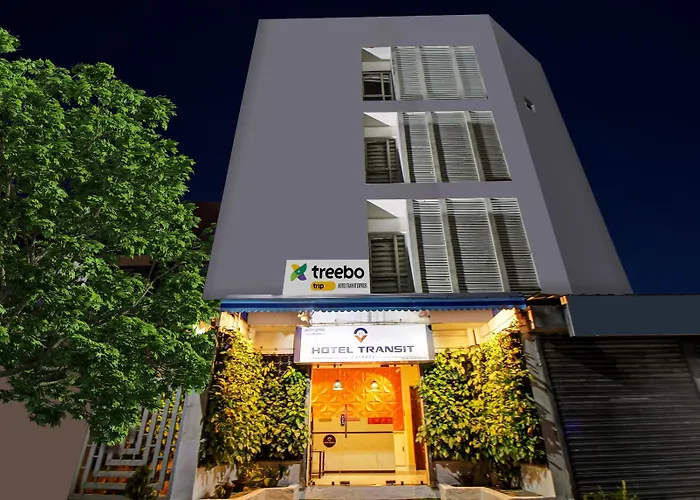Itsy Hotels Transit Express Near Sealdah Station