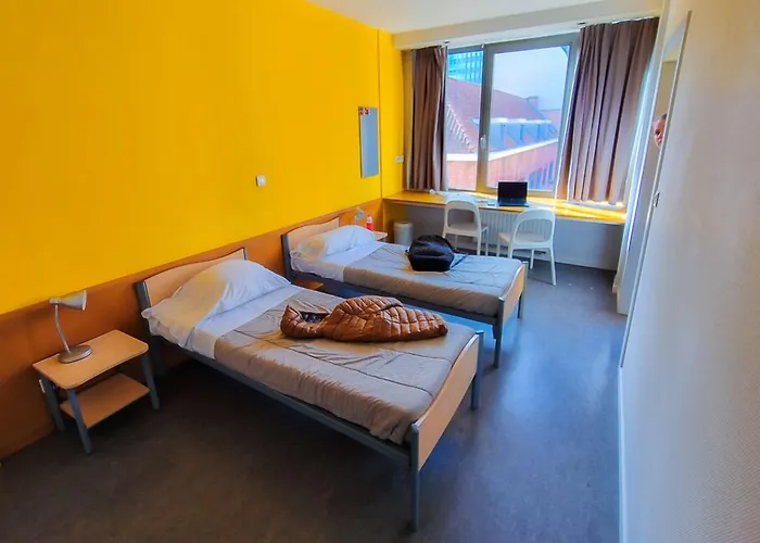 Hostel: Van Gogh Youth Hostel City Centre