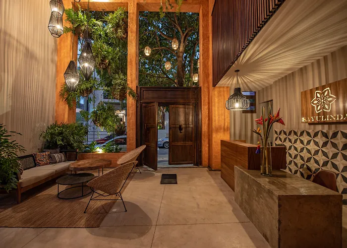 Ping Pong hotel: Sayulinda Hotel