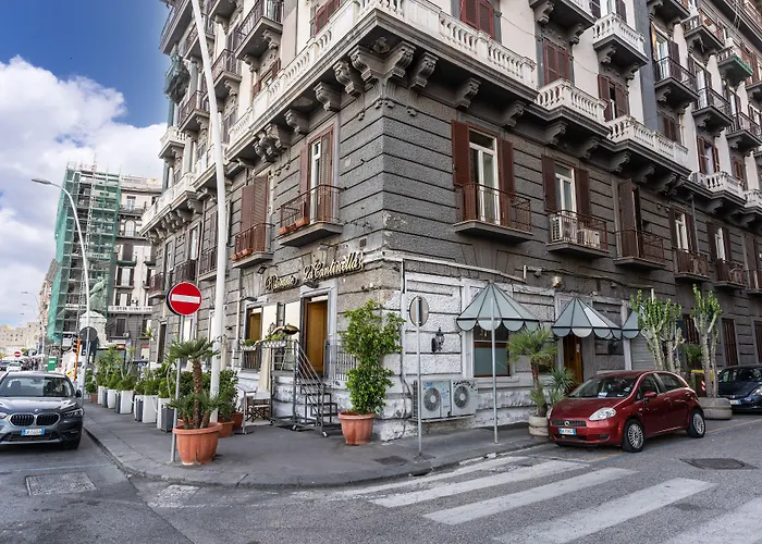 Hotel adatto agli animali: La Corte Di Partenope Napoli