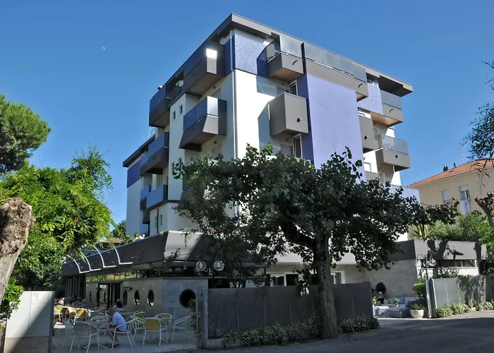 Albergo economico: Hotel Carol