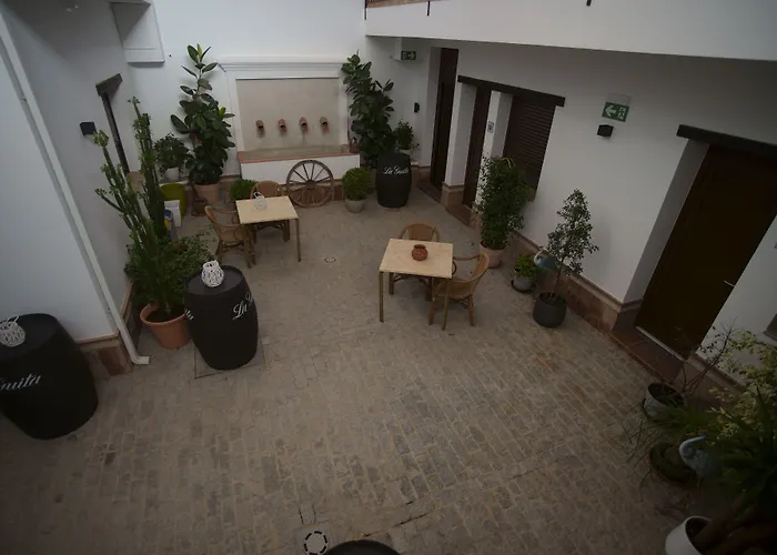 Hotel céntrico: Hostal Santa Habitaciones Aldea del Rocío