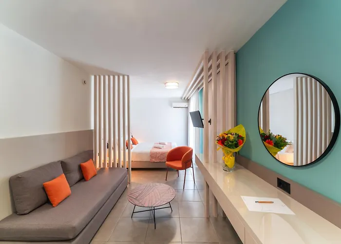 Hotel 3 stelle: Amphitryon City Hotel