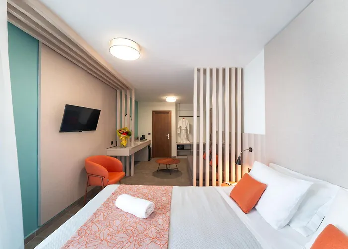 Hotel 3 stelle: Amphitryon City Hotel