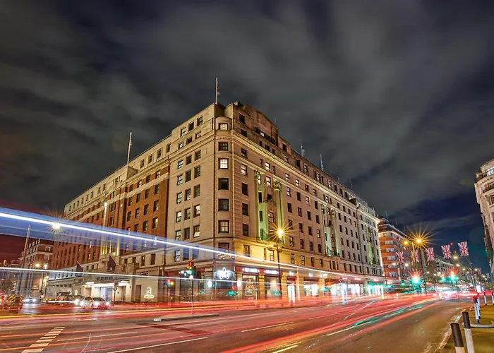 Hotel familiar: The Cumberland, London