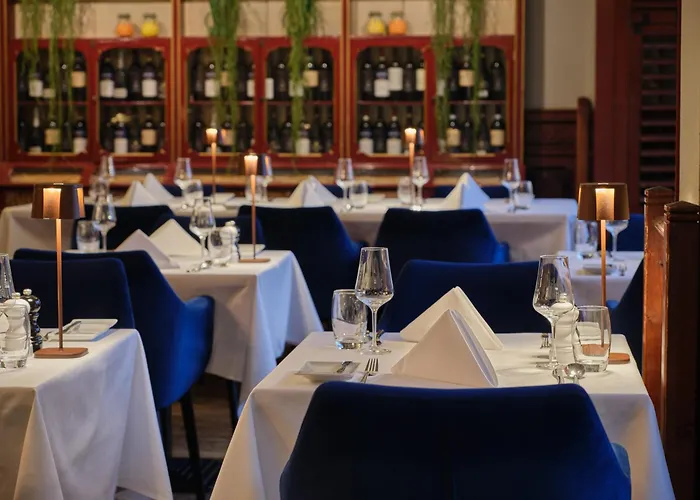 5 star hotel: Steigenberger Graf Zeppelin