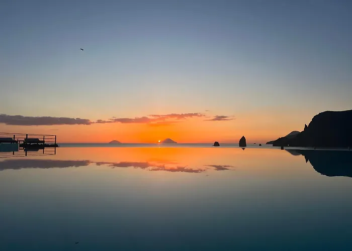 Therasia Resort Sea And Spa - The Leading Hotels Of The World