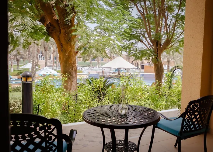 4 star hotel: Metropolitan Al Mafraq Hotel