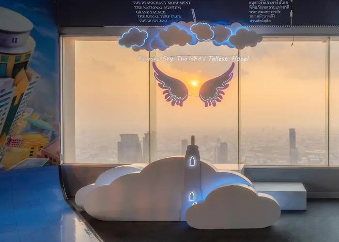 Golf Hotel: Baiyoke Sky Hotel