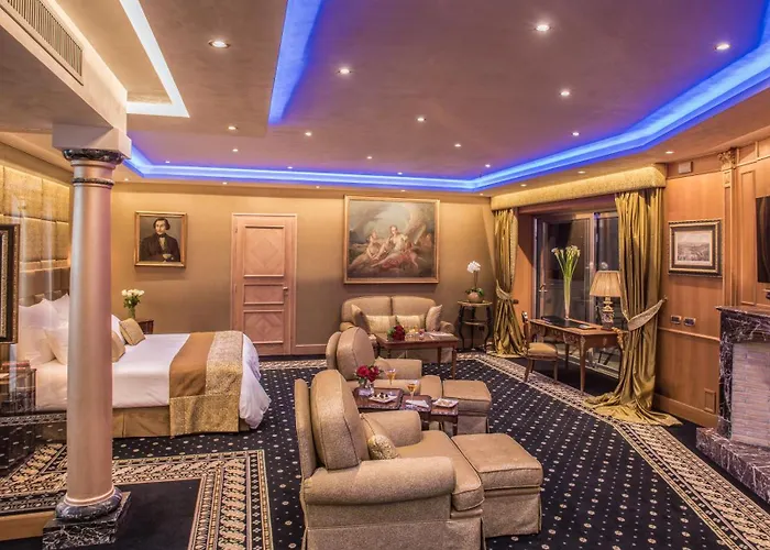 Self Catering: Rome Cavalieri, A Waldorf Astoria Hotel