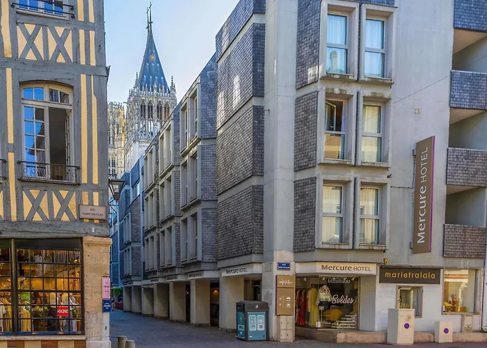 Central hotel: Mercure Rouen Centre Cathedrale