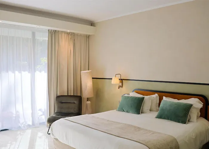 Hôtel avec vue: Best Western Sévan Parc Hôtel