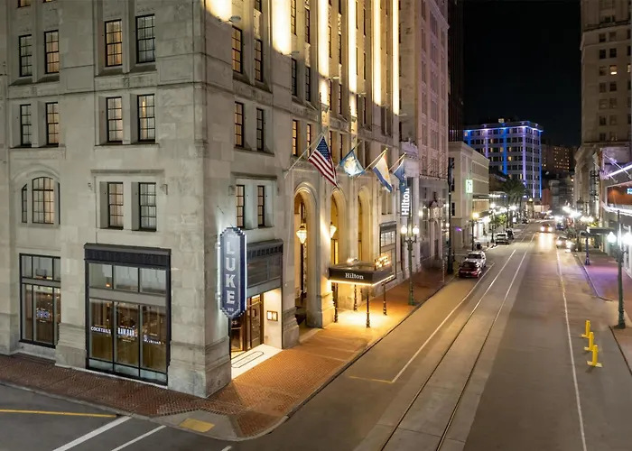 4 star hotel: Hilton New Orleans / St. Charles Avenue