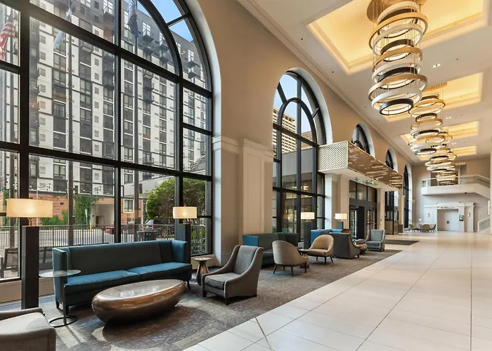Lodge: Hilton Minneapolis