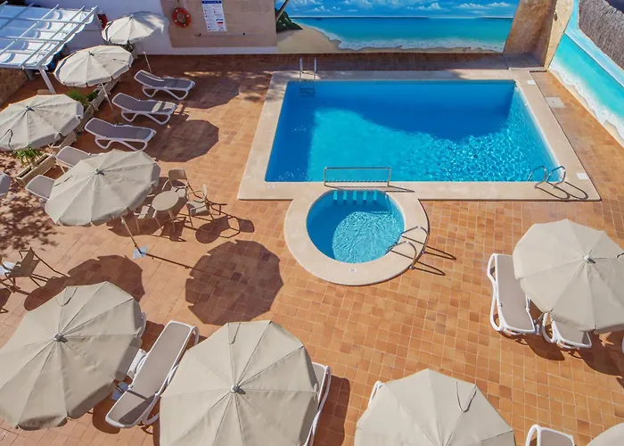 Hotel de playa: Hotel Ses Puntetes