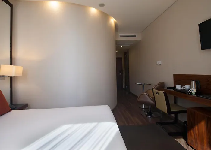 Hotel Aeroporto: Turim Av. Liberdade Hotel