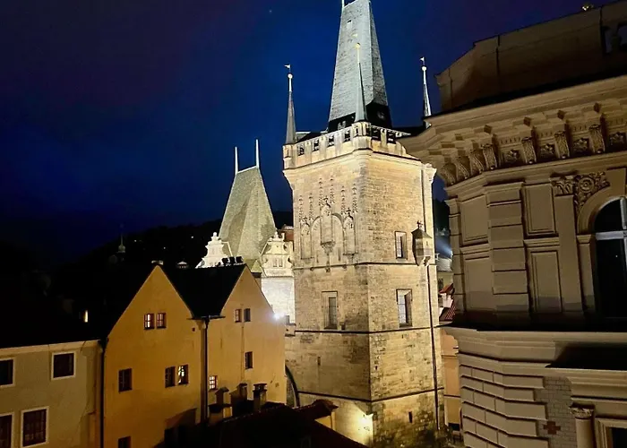 Hôtel accueillant les animaux: Charles Bridge Heritage Suites By Salvator Hotels