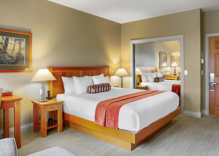 Long Beach Lodge